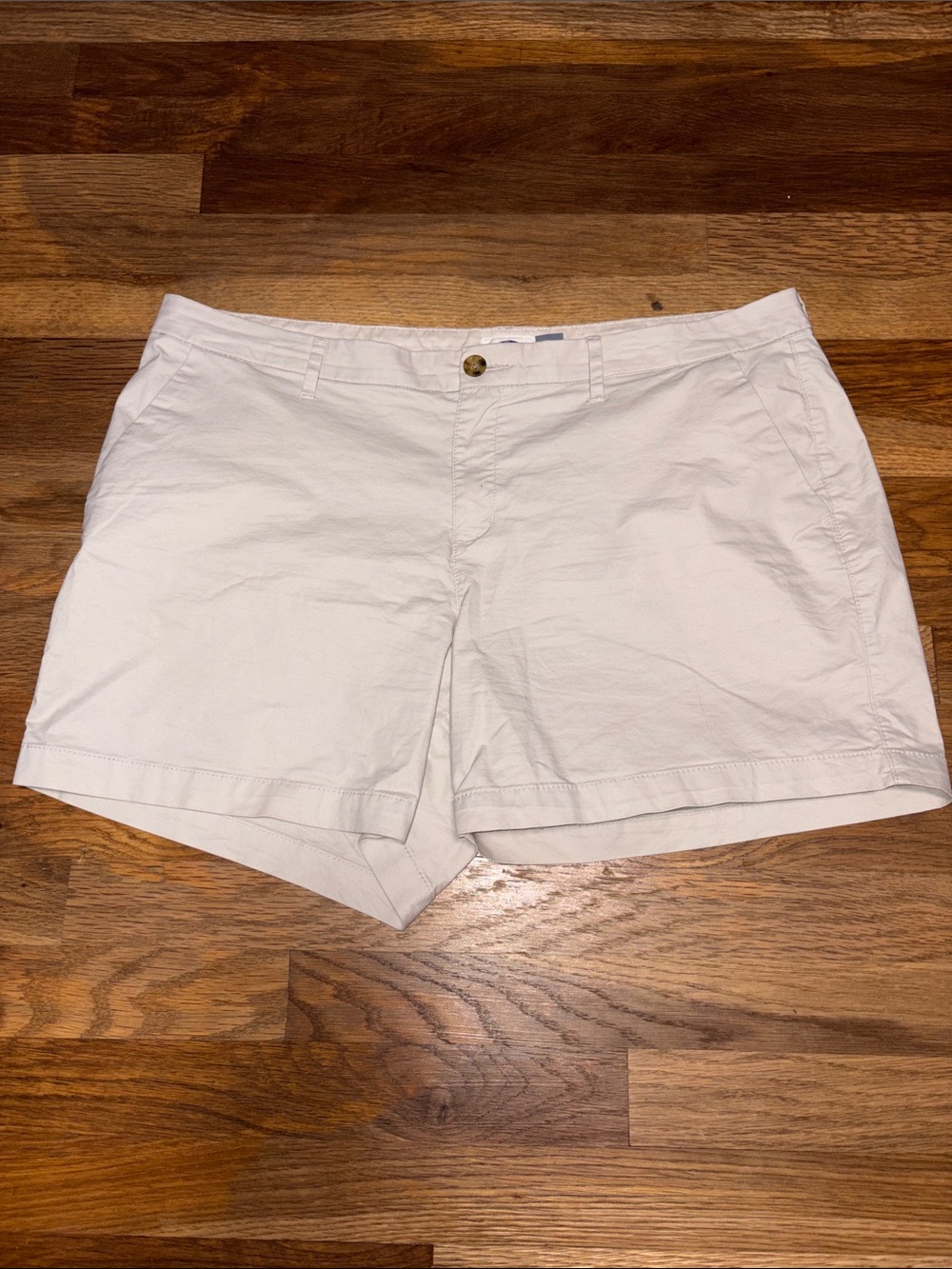 OLD NAVY tan khaki style shorts
